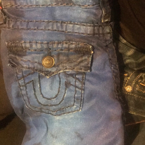 Jeans - Picture 2 of 3
